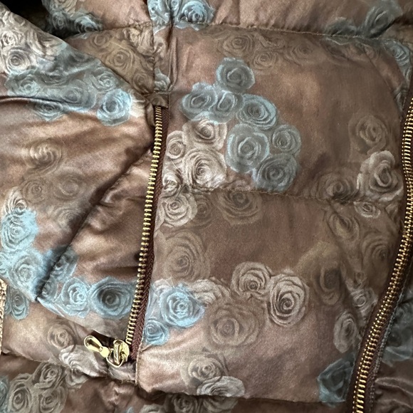Women’s Colmar Puffer Jacket in Unique Floral Print - Picture 7 of 10